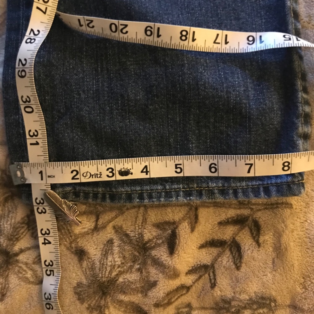 True Religion Ricky cut - Picture 3 of 8